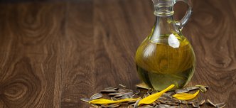 wp-209147357fbd2766-sunflower-oil-table (1)