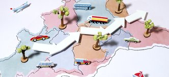 wp-3fcee4a9d421aab3-top-view-paper-style-community-map