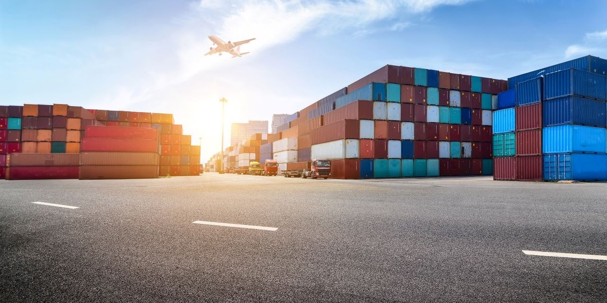 wp-443c1ce0d6f3598f-industrial-port-container-yard