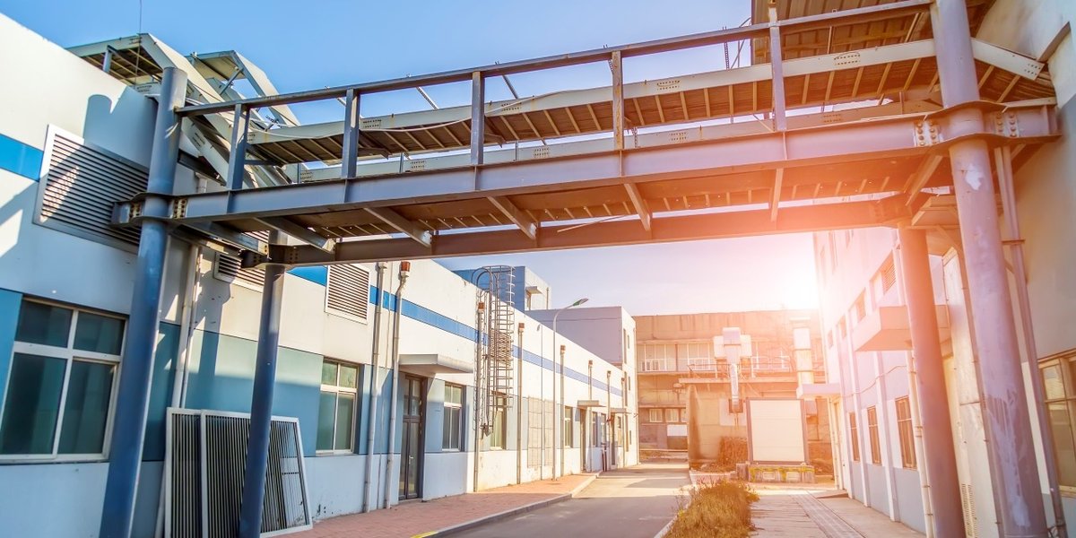 wp-63e9f972fa05727d-building-scheduling-metal-tomatoes-entrance-hall