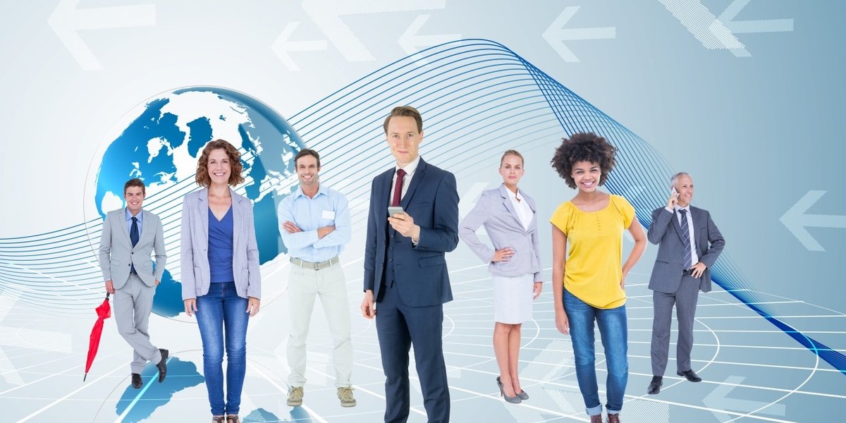 wp-7a95d21a3aa314e7-global-map-executives-businessman-computer-graphic