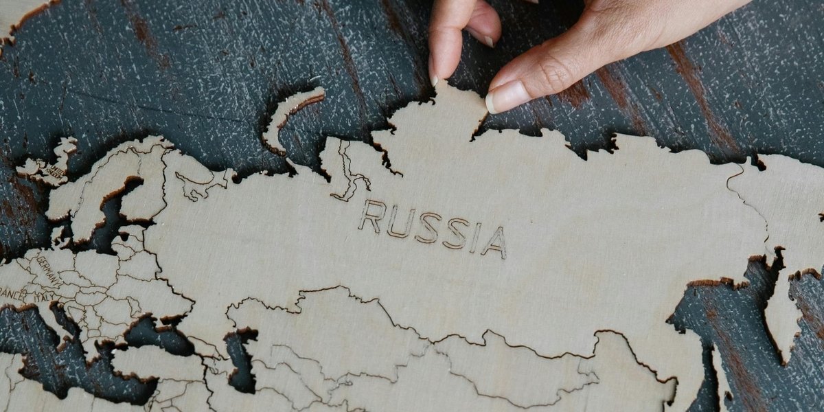 wp-83275f0d326ed1e8-pexels-lara-jameson-8828392