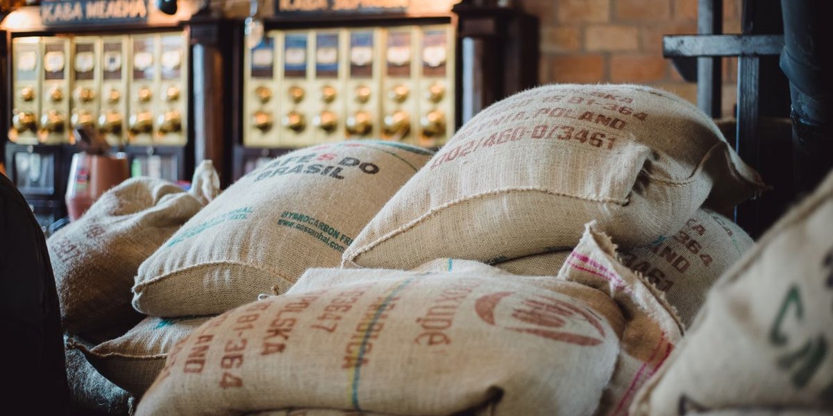 wp-a94446eee6c2b6e7-coffee-cafe-fabric