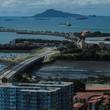 wp-f9493738e4e967b9-pexels-esjaimes-34205250